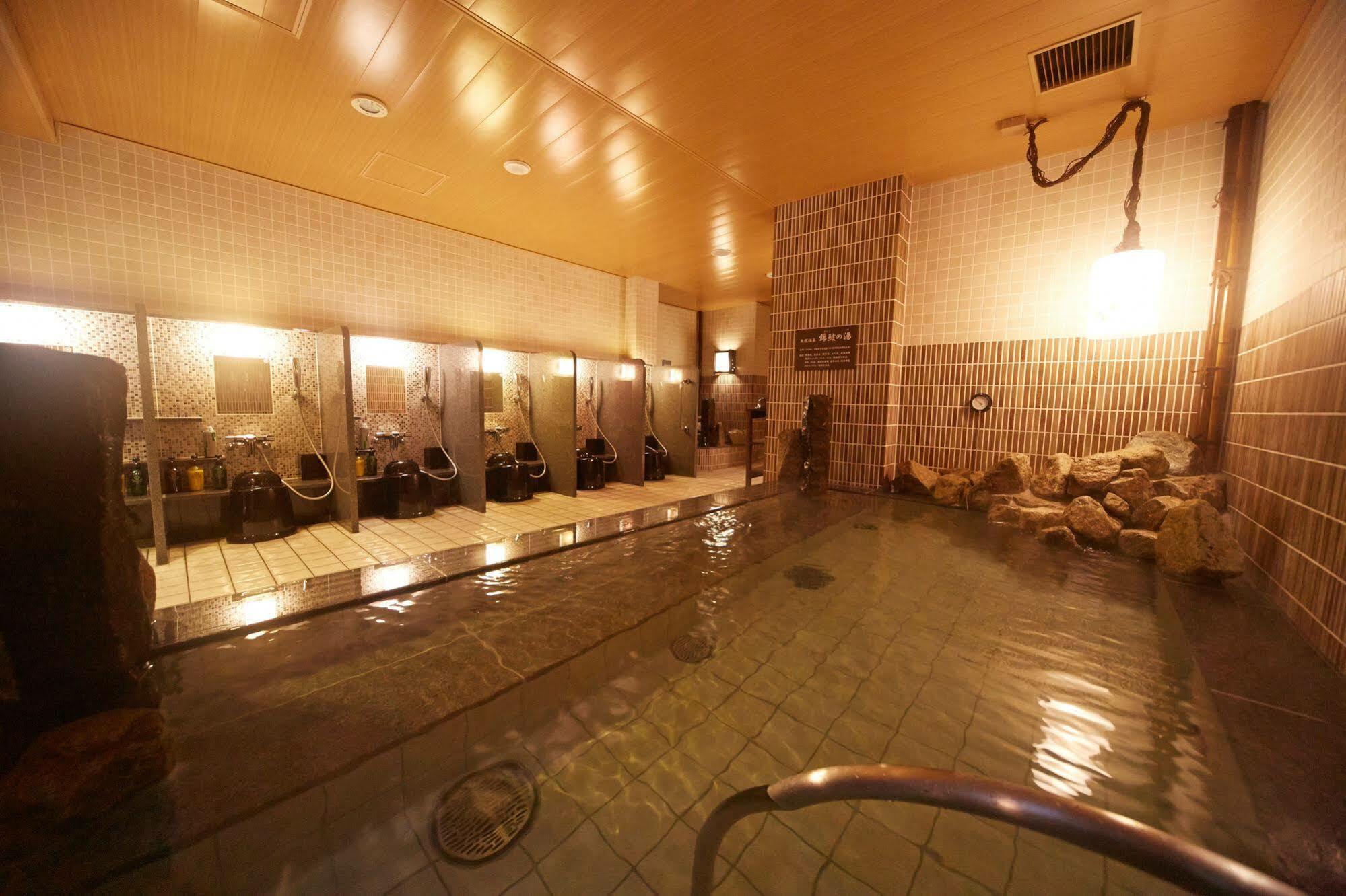 Dormy Premium Sakae 4*